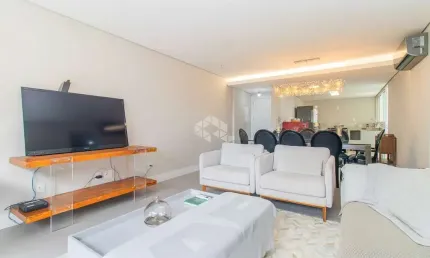 Estilo e praticidade no coração da cidade ? viva na charmosa Avenida Independência