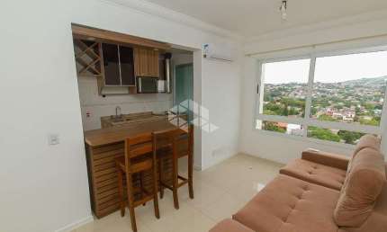 Apartamento 2 quartos, suíte, 2 vagas de garagem no Petrópolis em Porto Alegre/RS