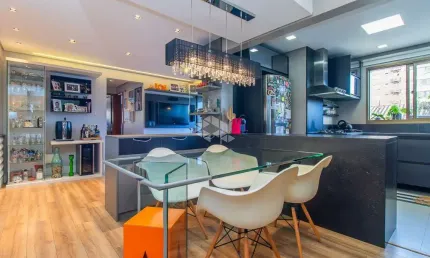 EXCELENTE APARTAMENTO DE 2 SUÍTES PRONTO PARA MORAR!