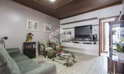 Apartamento Garden com 150m² e 3 dormitórios no bairro Petrópolis