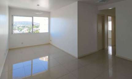 Apartamento 3 dormitórios, 1 suíte, 1 vaga, Bairro Vila Ipiranga, Porto Alegre.