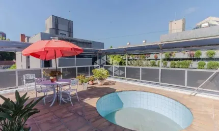 Cobertura no higienópolis, 3 dormitórios, 221m2, com piscina!