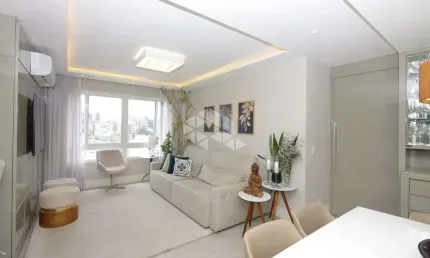 Apartamento em andar alto com 2 vagas de garagem no petrópolis