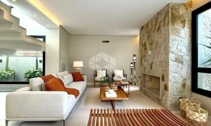 EXCELENTE CASA DE 4 DORMITORIOS MOBILIADA FRENTE LAGO NO CONDOMINIO SUNSET EM XANGRI-LA