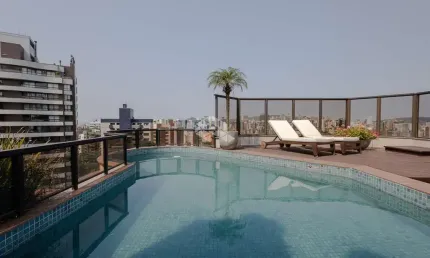 Cobertura 594m²  com 4 dormitóris 5 vagas  frente praça no Bela vista