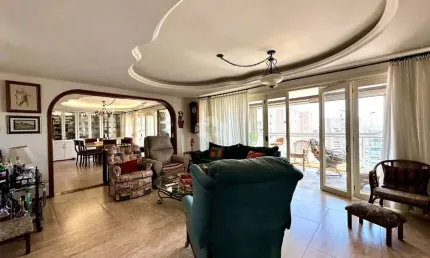 Apartamento com 3 quartos à venda na Rua Nicola Mathias Falci, 151, Jardim do Salso, Porto Alegre