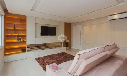 Apartamento reformado 129m² 2 suites com vaga no Bom Fim