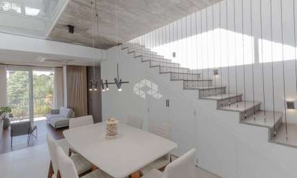 Casa 3 dormitórios, 3 vagas no  Chacara das Pedras, Casa Mobiliada.