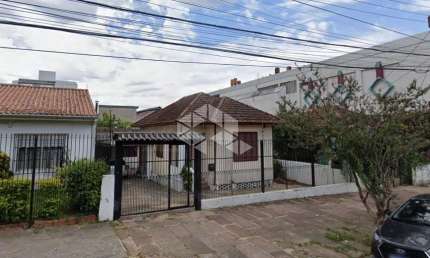 Terreno de 262m² no Jardim Botânico, Ideal para Incorporadoras em frente ao bourbon Ipiranga.