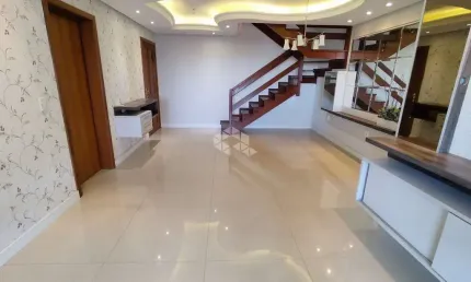 Cobertura duplex com 4 Quartos, 1 suite, 2 vagas cobertas, 247 m²