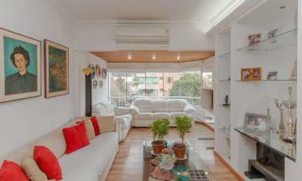 Apartamento de 03 dormitórios e 01 vaga com 123m² no bairro Boa Vista em Poa.