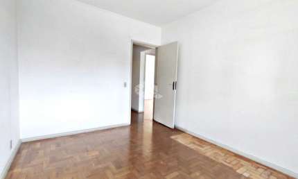 Apartamento 03 dormitórios e 02 vagas com 96m² em ótima localização do bairro Independência