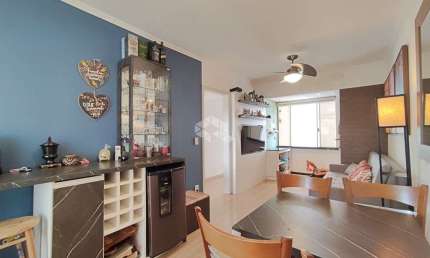 Apartamento 2 dormitórios no coração do bairro Petrópolis