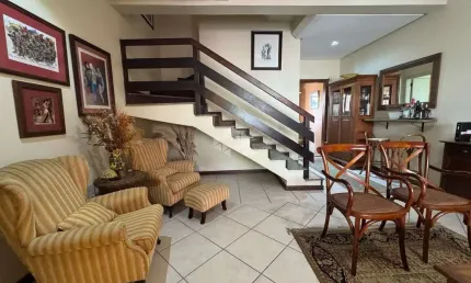 Casa com 1 quarto à venda na Praça Dom Pedro, 106, Vila Ipiranga, Porto Alegre