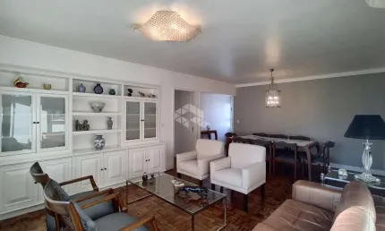 Apartamento com 3 quartos à venda na Rua Vinte e Quatro de Outubro, 1149, Moinhos de Vento, Porto Alegre