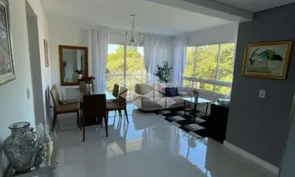 Apartamento 2 quartos com vaga  a venda no bairro Vila Ipiranga em Porto Alegre
