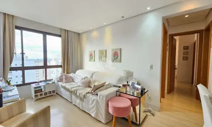Apartamento semimobiliado 2 quartos, com vista, Passo da Areia, Porto Alegre