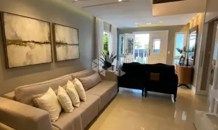 Casa com 3 Dormitórios no Estreito, Florianópolis-SC