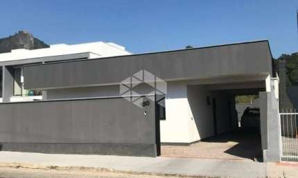 Casa com 3 quartos à venda na Rua Mathias Schell, 180, Sertão do Maruim, São José