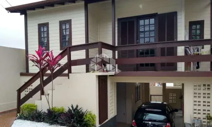Casa com 4 quartos à venda na Rua Professor José de Senna Pereira, 239, Capoeiras, Florianópolis