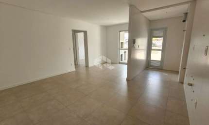 Apartamento 2 dormitórios em Capoeiras, Florianópolis-SC