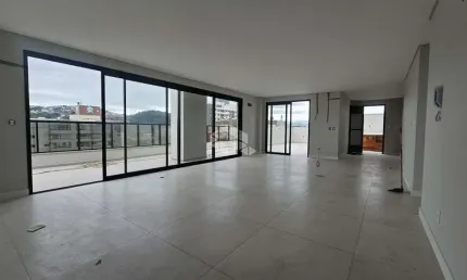 Cobertura plana com 3 suítes  - Floresta, São José/SC