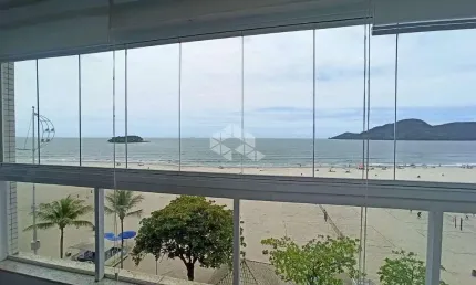 Apartamento na orla  maritima no Centro, Balneário Camboriu.