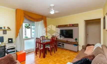 Apartamento 2 quartos, 2 banheiros, mais dependência de empregada
