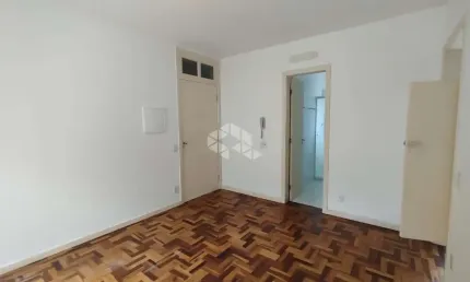 Apartamento de 1 dormitório reformado Passo D´Areia