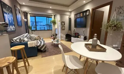 Apartamento com 3 quartos à venda na Rua Roque Calage, 400, Passo da Areia, Porto Alegre