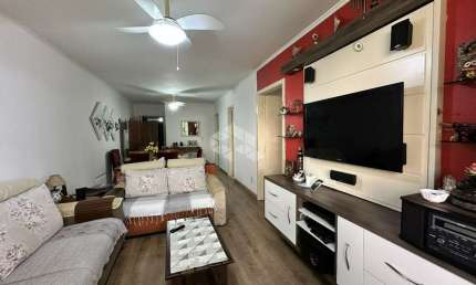Apartamento 3 Dormitórios 1 vaga de garagem  no bairro Petrópolis