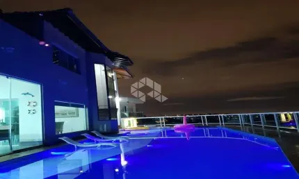 Casa em condomínio fechado à venda no bairro Jardim Peri - São Paulo - SP