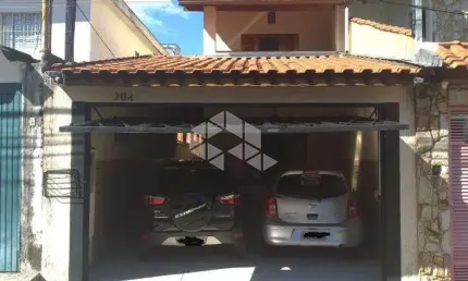 Sobrado à venda na penha de frança, proximo do metro