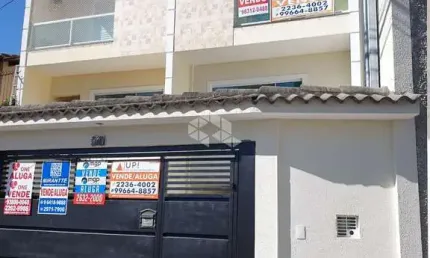 Sobrado no jardim viginia bianca com 03 suítes e 05 vagas