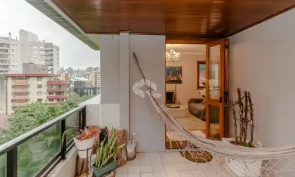 Apartamento 3 dormitórios e 2 vagas no Bairro Auxiliadora