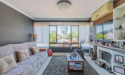 Apartamento com 3 dormitórios e 3 vagas no petrópolis