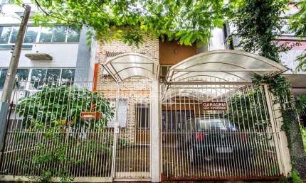 Casa com 3 quartos à venda na Avenida Taquara, 428, Petrópolis, Porto Alegre