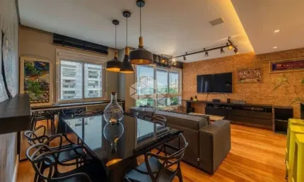 Vende apartamento com  2 quartos e 2 vagas junto ao zaffari higienópolis