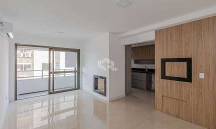 Apartamento em prédio novo em frente a mercado com uma ótima localização!