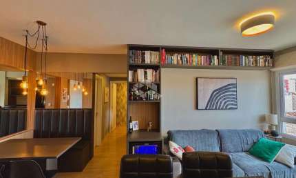 Apartamento de 2 dormitórios sendo 1 suíte na Cidade Baixa