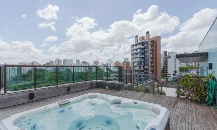 Cobertura para comprar com vista panorâmica pra Encol