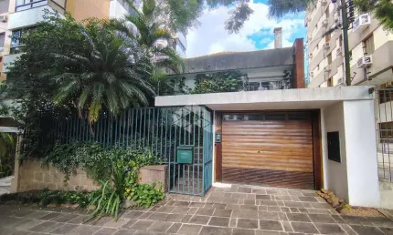 Casa à venda no petrópolis com 4 dormitórios (1 suíte)