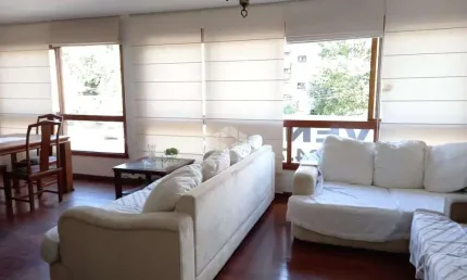 Apartamento de 3 dormitórios no menino deus, proximo a orla do guaiba