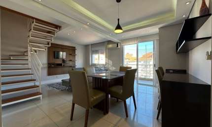 Apartamento duplex, 2 dormitórios sendo uma suíte, 02 vaga de carro, bairro Igara