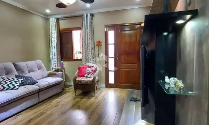 Sobrado com 203 m², 4 quartos sendo 1 suíte no Bairro São José - Canoas RS.