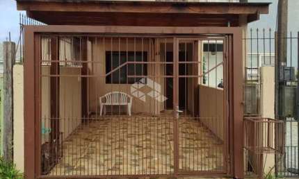 Sobrado 2 dormitórios, 1 vaga de carro coberta, 78 m² construído, bairro São José - Canoas
