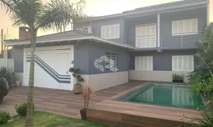 Casa sobrado de 2 dormitórios com suíte e piscina com aquecimento - moinhos de ventos, canoas