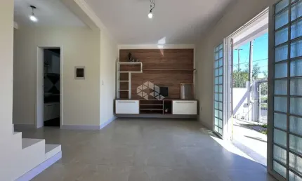 Sobrado 3 dormitórios, 2 vagas de garagem, 155 m² construído, bairro estância velha, canoas