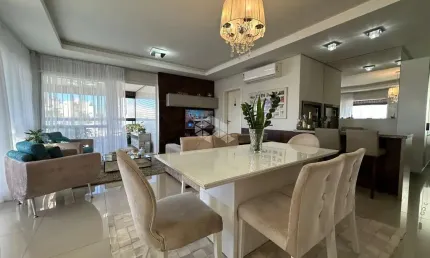 Apartemento semi mobiliado com 152 m2, 3 quartos sendo 1 suíte c/banheira  e  3 sacada,living duplo e amplo, 2 vagas cobertas no centro de canoas.