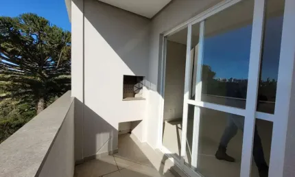 Apartamento de 02 dormitórios no bairro Salgado Filho em  Caxias do Sul